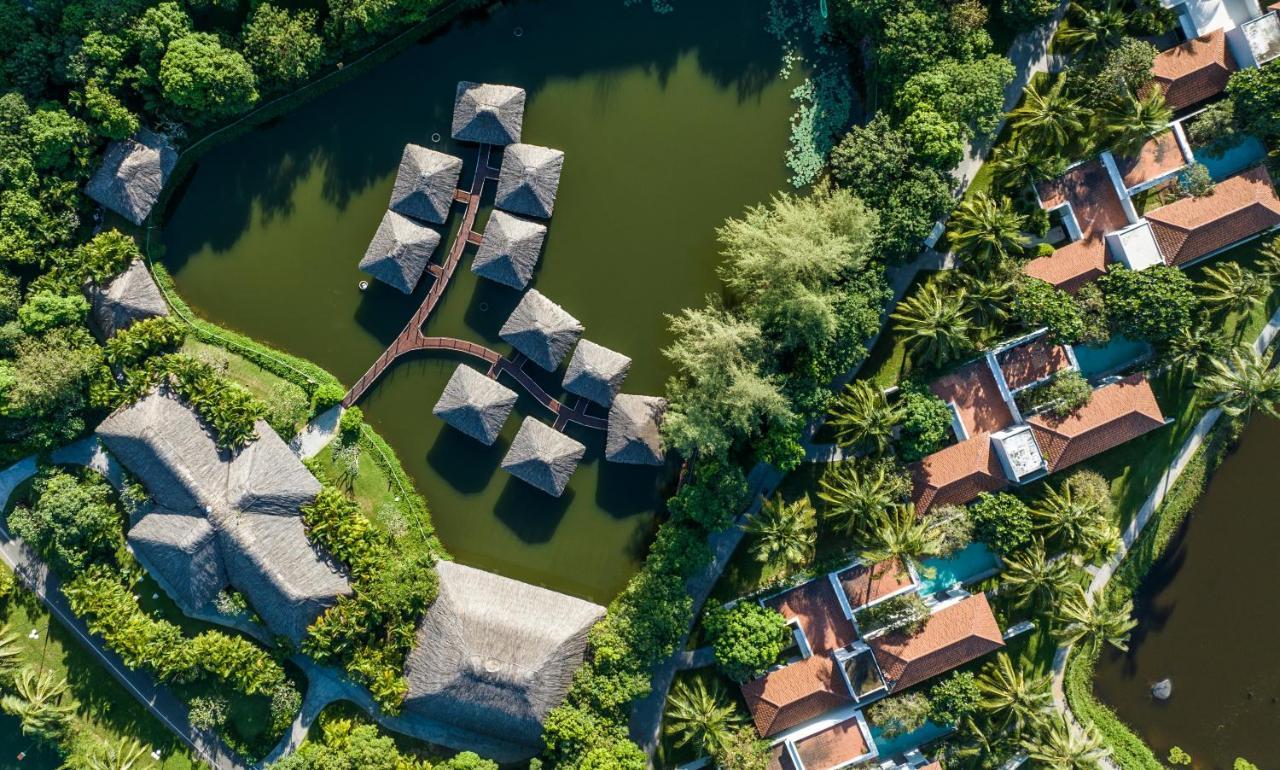 Vinpearl Resort&Spa Phu Quoc Exterior foto Aerial view of the resort